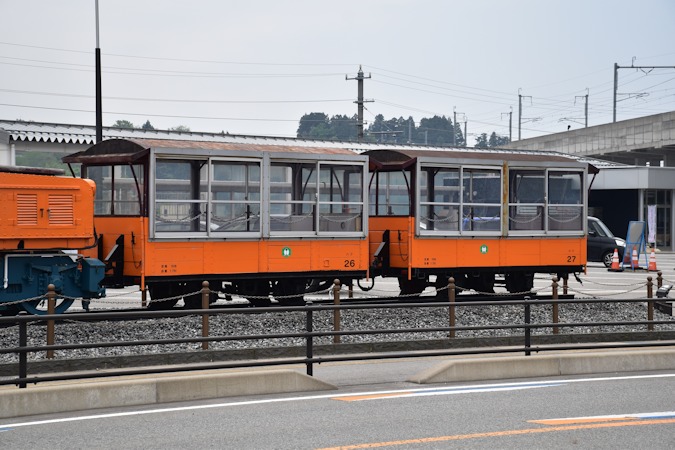 日本最大のブランド ワールド工芸 黒部峡谷鉄道ハ形タイプA開放客車 