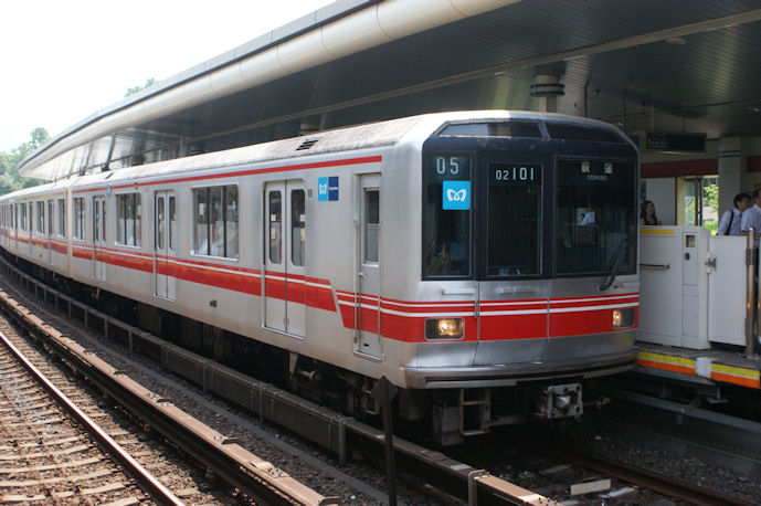 形式ガイド【東京メトロ０２系】 - 日本の旅・鉄道見聞録-