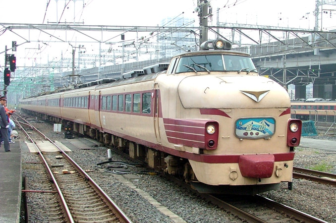 全国の列車ガイド（特急【白山】） - 日本の旅・鉄道見聞録