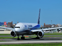 ANA B777-300 Gundam Jet