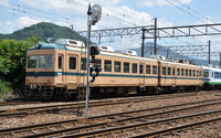 200形