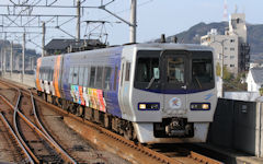 8000系特急「いしづち」