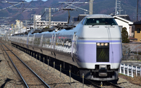 E351系特急「スーパーあずさ」