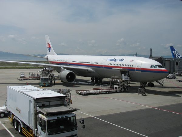 １ 自宅 空港 マレーシア入国