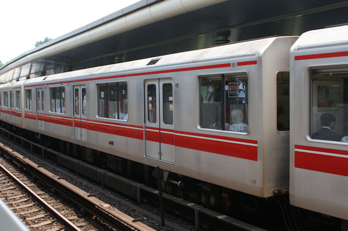 met02_1e.JPG