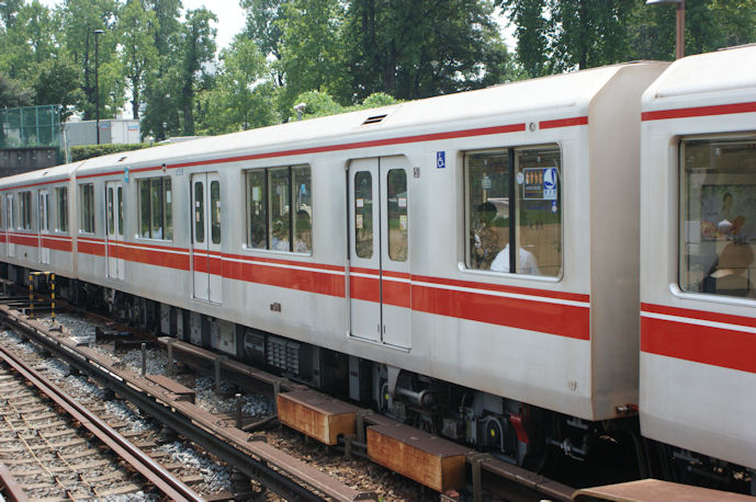 東京メトロ、初の「鉄道部品」オンラインオークション開催