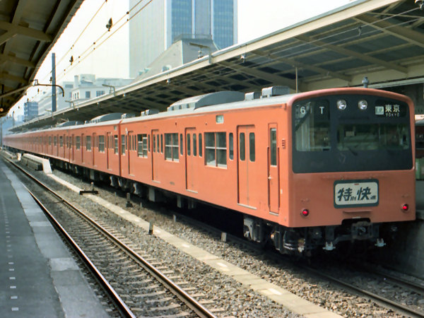 201系特集:東京駅(中央線快速) - 日本の旅・鉄道見聞録- 201系特集:東京駅(中央線快速) - 日本の旅・鉄道見聞録-