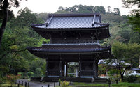 林泉寺山門