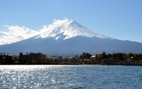 河口湖から見た富士山