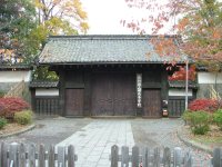 上田藩主居館表門