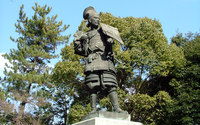 織田信長銅像