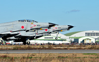 Ｆ－４ＥＪ改 ＃３５４＆＃４２４　新田原３０１ＳＱ