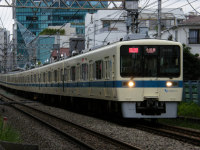 ８０００形小田原線