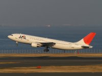 ＪＡＬ（A300-600R）