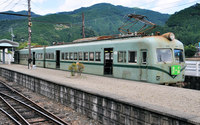 ２１００１系