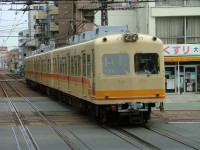 ８００系