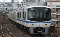 ７０００系